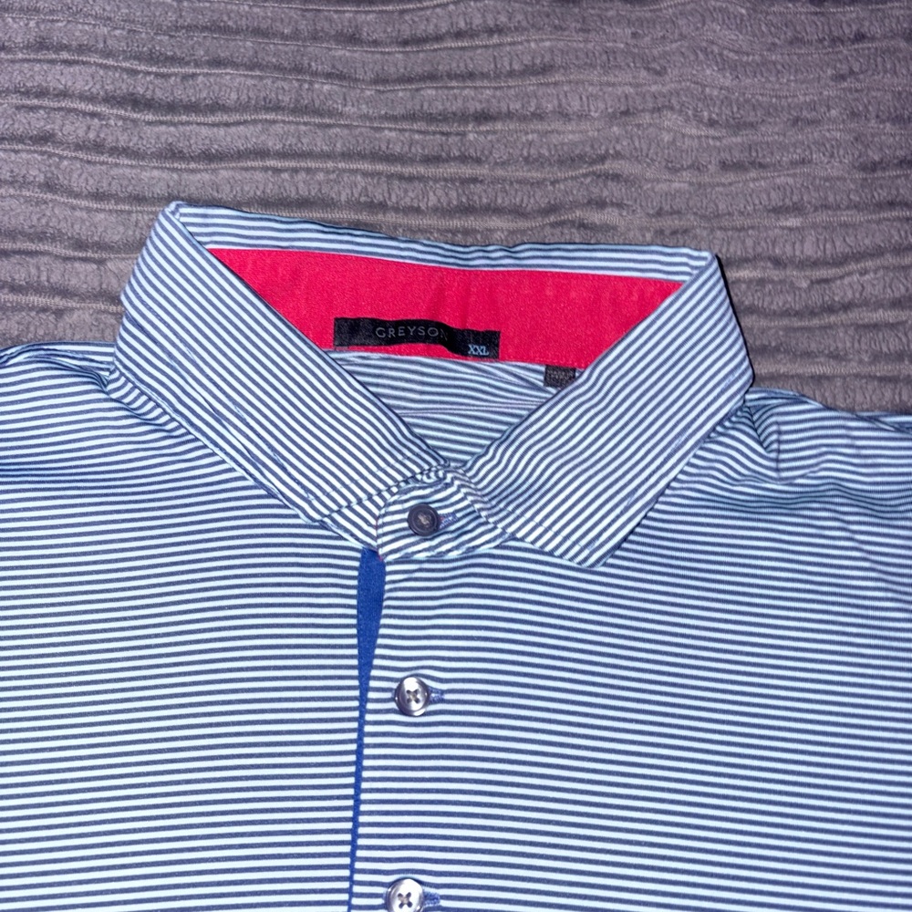 Greyson Men's Blue and White Striped Shirt